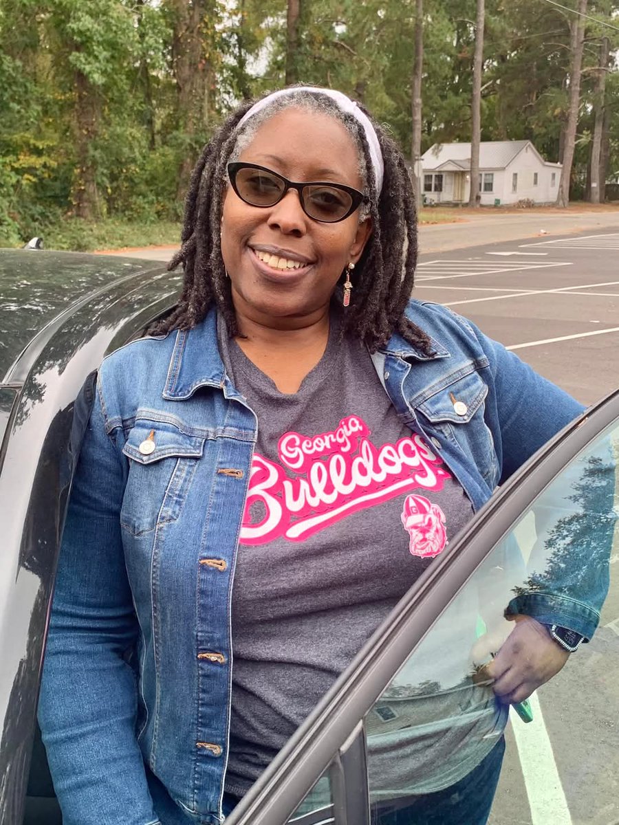 Keep shinning sisters! Have an Amazing Day!
#WeAreSWATA #YouAreValuable #YouAreEnough

“Let nothing dim the light that shines from within.” ~Maya Angelou

✨️Drop in the comments:✨️ "I'm Going To Keep Shining, No Matter What"!