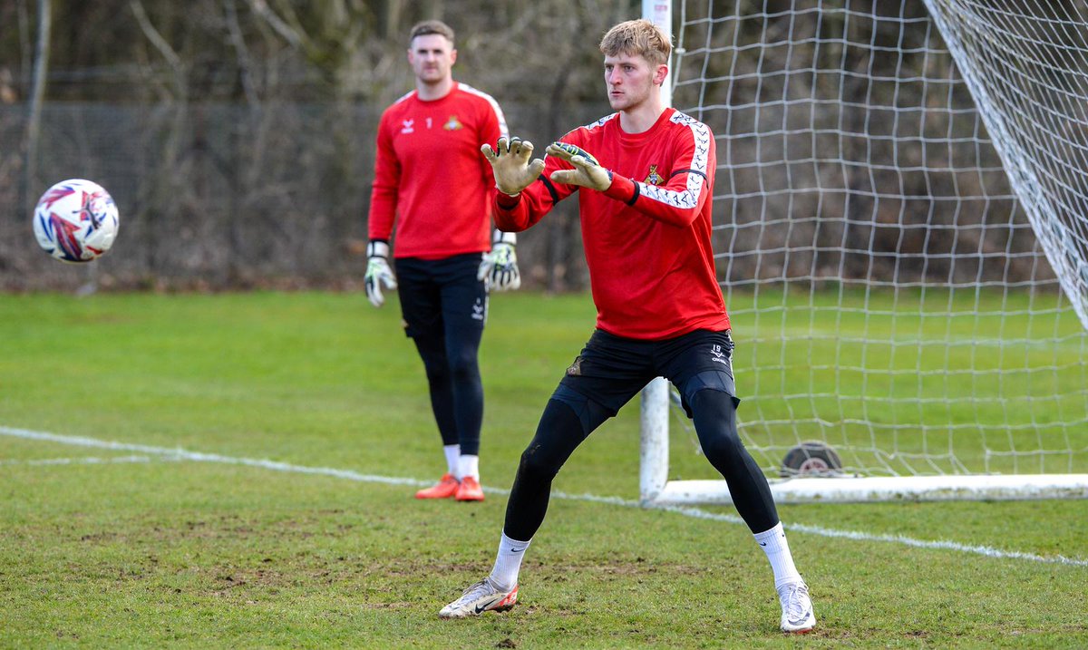 🧤 Inside Rovers | Goalkeepers Edition  

🔗 youtu.be/bHPeiOtG1bk

🔴 #DRFC ⚪️