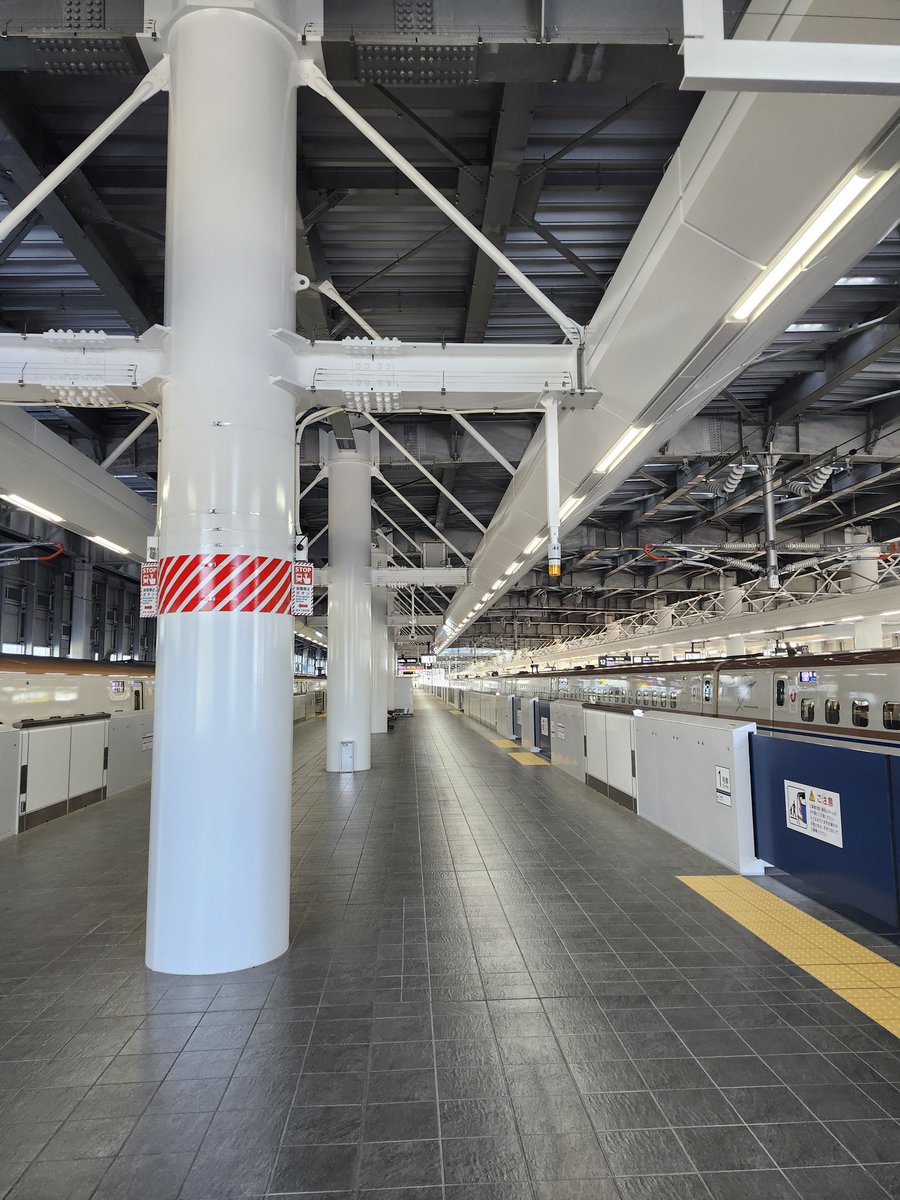 anchangoto's tweet photo. 敦賀駅 https://t.co/HXS8S8OI8F