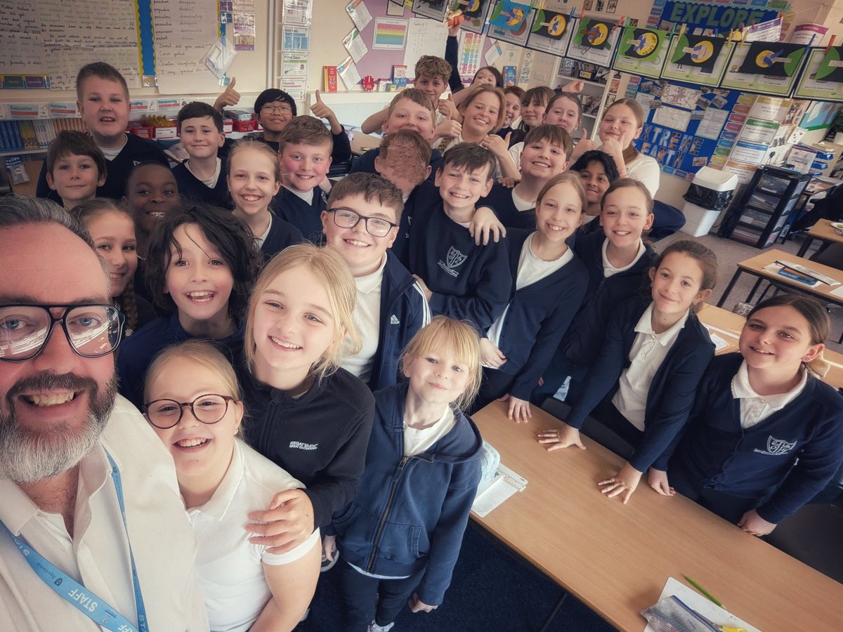 ololprimary_HT's tweet image. Absolutely blown away by the hard work, behaviour, and attitude of the amazing 6W in Maths today! Such a fantastic group—so much fun learning together! Keep it up! @6W_MrsWard #MakeADifference