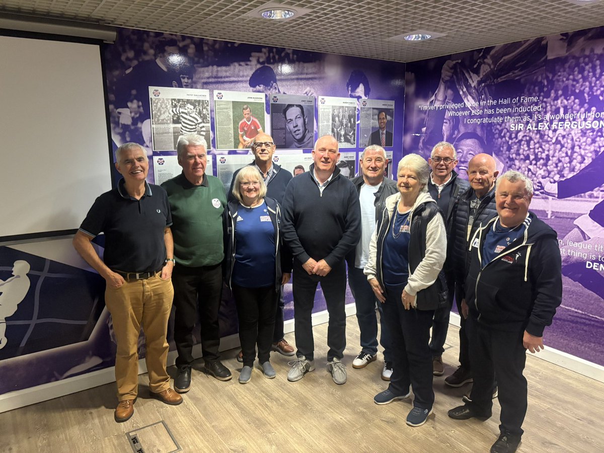 Football Memories Scotland (@footballmemsco) on Twitter photo Stuart Rafferty joined our Hampden Club group to share stories of his career spanning many clubs including <a href="/MotherwellFC/">Motherwell FC</a> <a href="/officialdafc/">Dunfermline Athletic</a> <a href="/Morton_FC/">Greenock Morton</a> & <a href="/DundeeFC/">Dundee Football Club</a>. Everyone inc our visiting <a href="/FootballMemSco/">Football Memories Scotland</a> Coordinators & volunteers from Dundee had a fantastic time! Thank you Stuart! Stuart Rafferty joined our Hampden Club group to share stories of his career spanning many clubs including <a href="/MotherwellFC/">Motherwell FC</a> <a href="/officialdafc/">Dunfermline Athletic</a> <a href="/Morton_FC/">Greenock Morton</a> & <a href="/DundeeFC/">Dundee Football Club</a>. Everyone inc our visiting <a href="/FootballMemSco/">Football Memories Scotland</a> Coordinators & volunteers from Dundee had a fantastic time! Thank you Stuart!