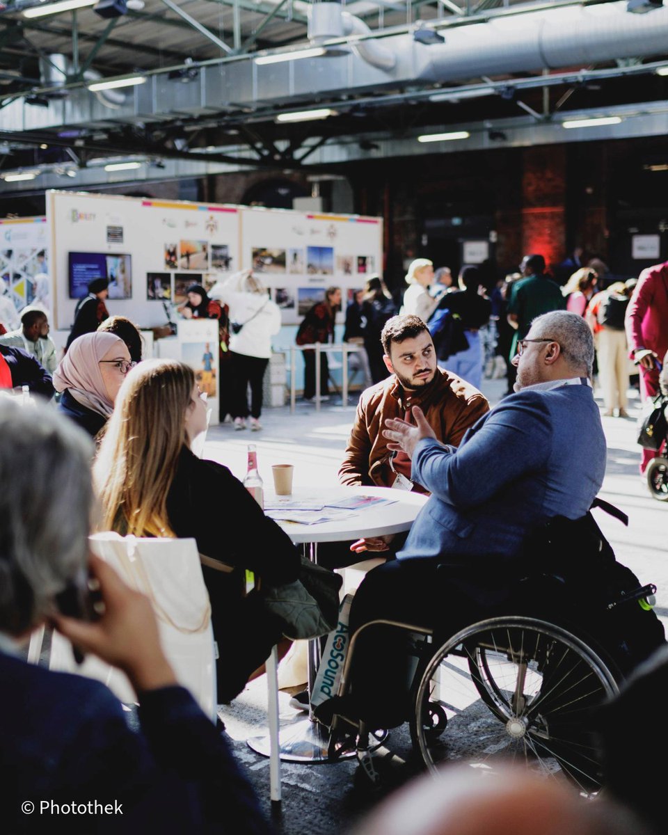 Bundesentwicklungsministerium (@bmz_bund) on Twitter photo Tag 2 des #GDS2025! Heute werden über 800 Selbstverpflichtungen zur Umsetzung der UN-Behindertenrechtskonvention präsentiert. Mit Jordanien und <a href="/IDA_CRPD_Forum/">International Disability Alliance (IDA)</a> zeigen wir: Eine Welt ohne Barrieren ist möglich - wenn wir sie gemeinsam gestalten.
Livestream: globaldisabilitysummit.org Tag 2 des #GDS2025! Heute werden über 800 Selbstverpflichtungen zur Umsetzung der UN-Behindertenrechtskonvention präsentiert. Mit Jordanien und <a href="/IDA_CRPD_Forum/">International Disability Alliance (IDA)</a> zeigen wir: Eine Welt ohne Barrieren ist möglich - wenn wir sie gemeinsam gestalten.
Livestream: globaldisabilitysummit.org