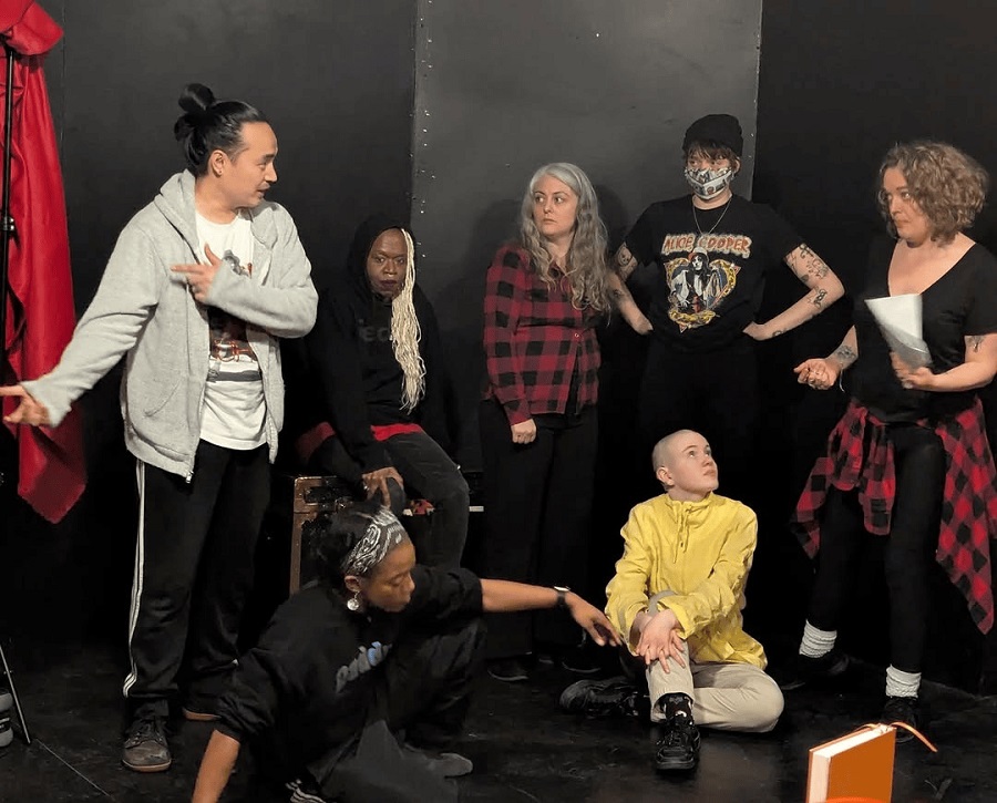DrewRowsome's tweet photo. Stella Kulagowski and the Masque of Red Death: "plotting murder while dancing, singing and occasionally taking our clothes off" https://t.co/zpBOjtCRKd #theaTO
@assemblytheatr_ #burlesque #LGBTQ #cabaret #drag #circus #EdgarAllanPoe #MasqueOfRedDeath https://t.co/OBIBoKhcBO