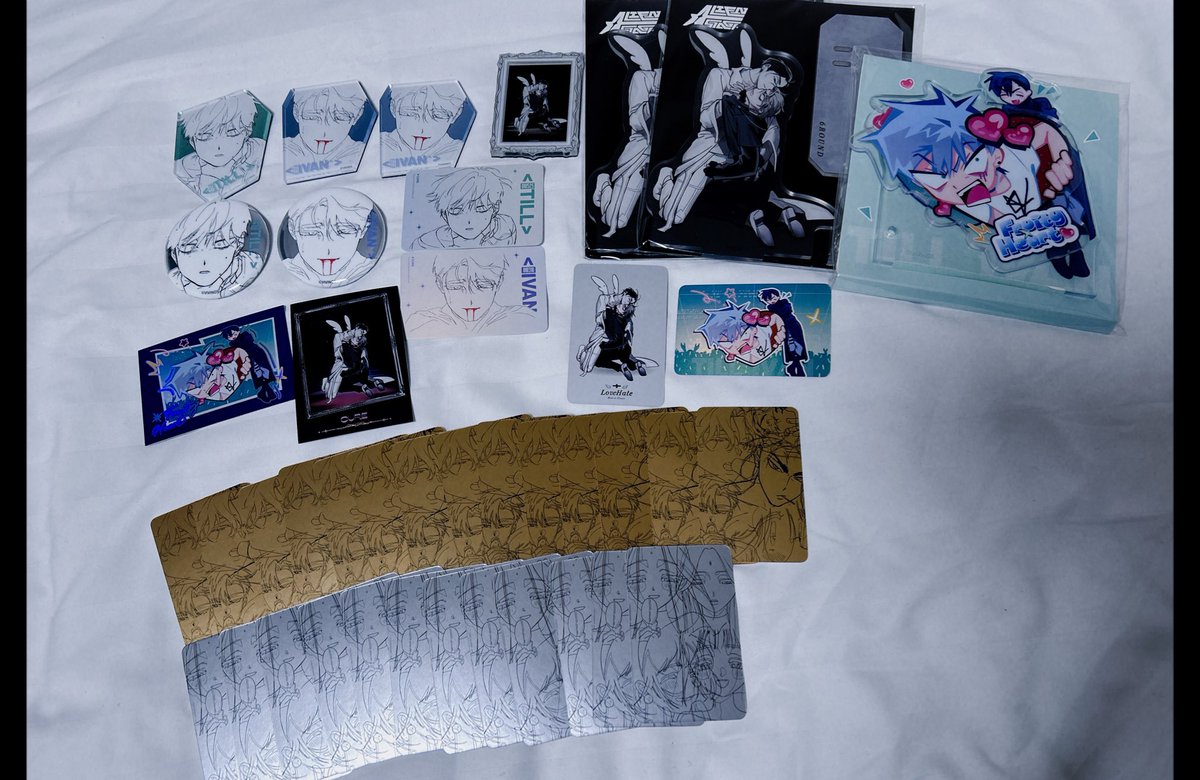 エイステ上海のPOP-UP👾🎤
欲しい物も全て手に入ったり、頂いたりして満足でした❕楽しかった❕