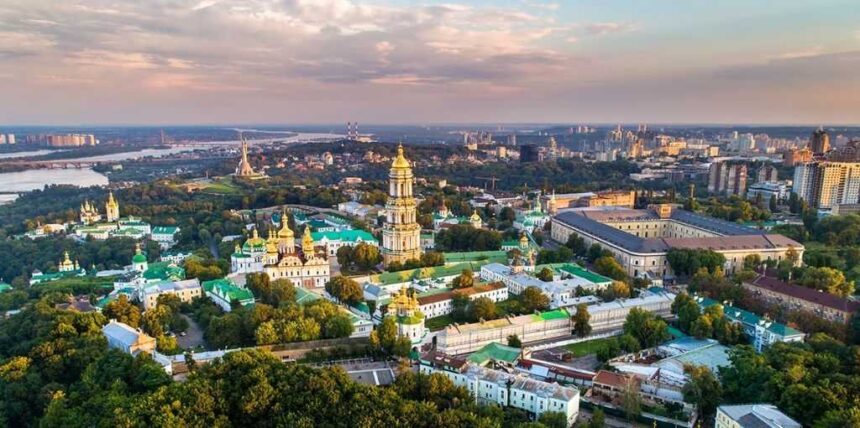 🌟 Explore Ukraine's fintech resilience &amp; digital growth! 🇺🇦 Join us today at 3 PM CET for an insightful discussion with top experts. Don't miss out! 🎥

blog.unchainfestival.com/ukraine-resili…