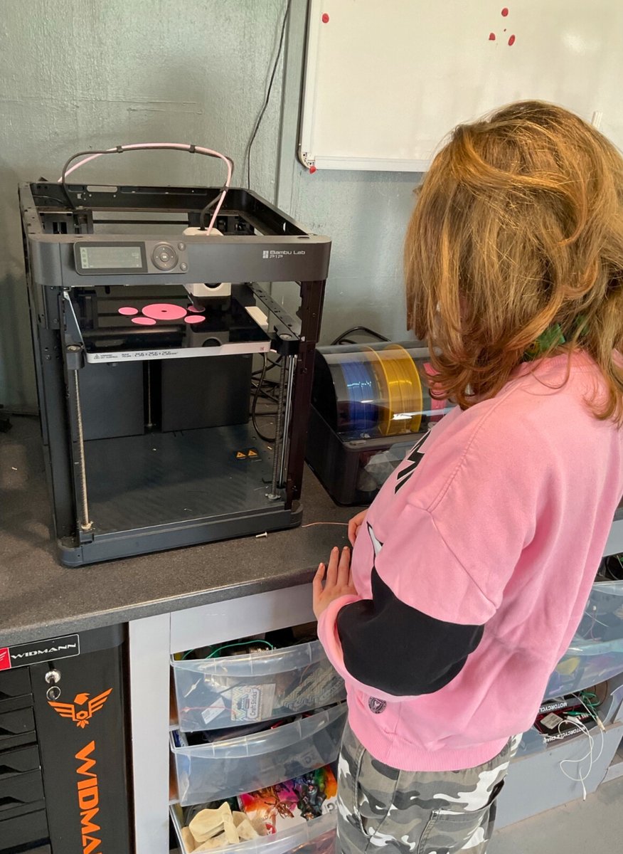 Engineering classes give our students the opportunity to learn new skills surrounding product design and development, and they bring their designs and ideas to life with the help of a 3D Printer.

#ALN #SEN #Education