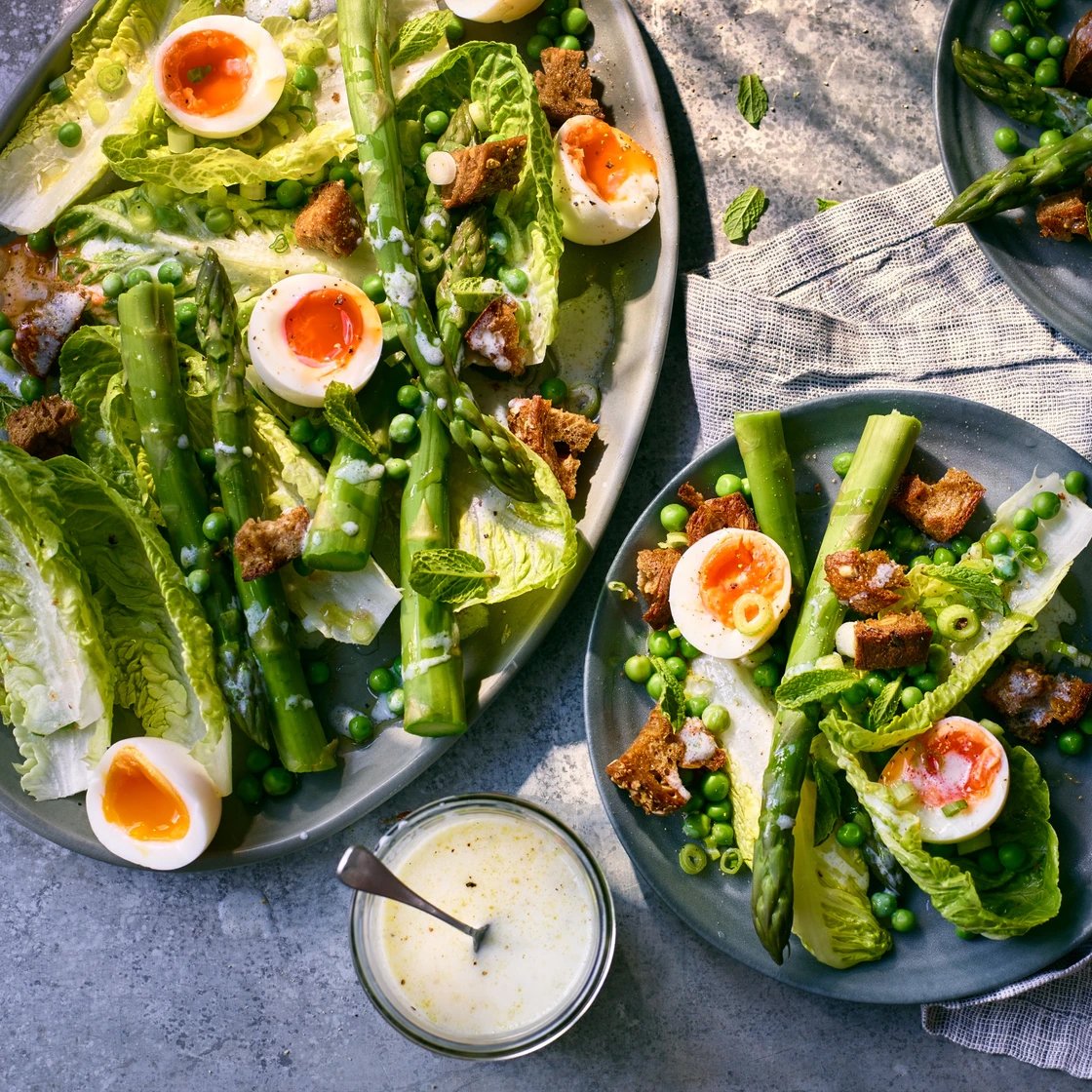 Our staff bulletins featured recipe suggestions for canteen cooks - including these salad suggestions in 1952.

For tasty Spring recipe ideas today, head to our recipe inspiration page: marksandspencer.com/c/food-and-win…