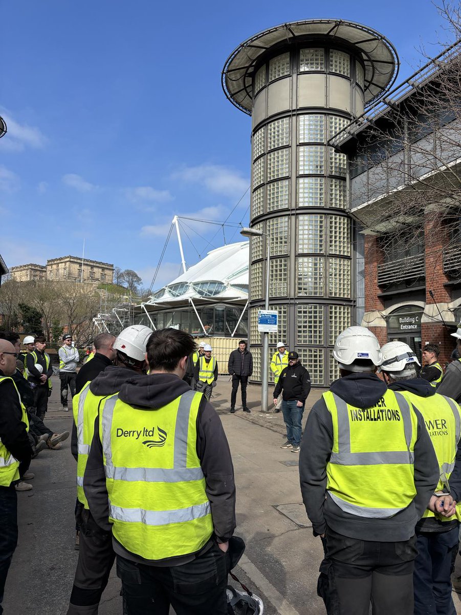 G F Tomlinson (@gftomlinson) on Twitter photo It was a pleasure to welcome #TheLighthouseCharity to the Central Building <a href="/UniofNottingham/">Uni of Nottingham #WeAreUoN</a> site!
As part their #MakeitVisible campaign, all personnel paused work to discuss mental health & well-being, with the opportunity to seek one-to-one advice.
ow.ly/r6Cf50VtGTE It was a pleasure to welcome #TheLighthouseCharity to the Central Building <a href="/UniofNottingham/">Uni of Nottingham #WeAreUoN</a> site!
As part their #MakeitVisible campaign, all personnel paused work to discuss mental health & well-being, with the opportunity to seek one-to-one advice.
ow.ly/r6Cf50VtGTE