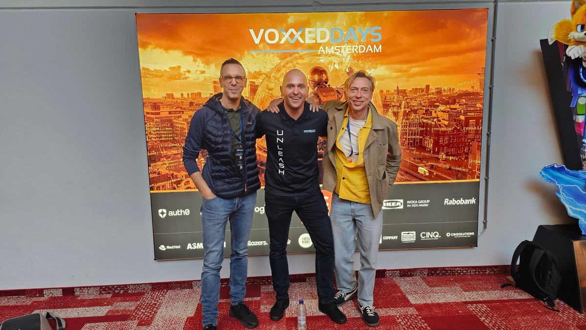 Stephan Janssen ☕️🧠🧞♂️ (@stephan007) on Twitter photo Close to 1.000 developers for the very first <a href="/VoxxedAmsterdam/">Voxxed Days Amsterdam</a> 👌 Congrats to all involved in making this dream reality 🔥☕️♥️ Close to 1.000 developers for the very first <a href="/VoxxedAmsterdam/">Voxxed Days Amsterdam</a> 👌 Congrats to all involved in making this dream reality 🔥☕️♥️