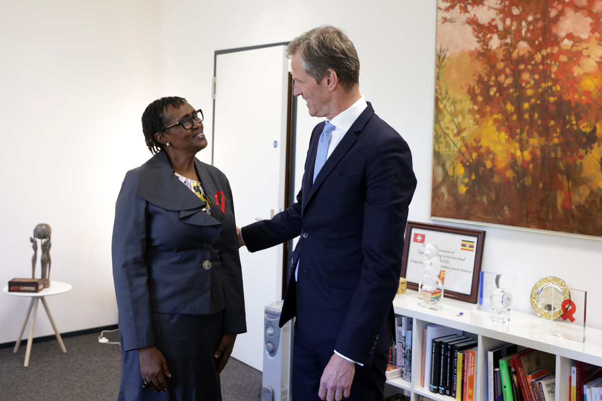 Winnie_Byanyima's tweet image. Always delighted to meet with H.E. Ambassador Paul Bekkers and discuss our @UNAIDS partnership with 🇳🇱, and how we #FightForWhatCounts to #endAIDS as a public health threat by 2030.