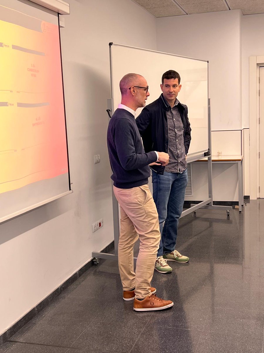 Esta semana está tiendo lugar el Taller de Empleabilidad para estudiantes del ámbito agrario que organiza la Cátedra <a href="/TimacAGROEspana/">Timac AGRO España</a> - <a href="/UdL_info/">Universitat de Lleida (UdL)</a> de #AgriculturaDePrecisión, en la <a href="/ETSEAFIV_UdL/">ETSEAFIV_UdL</a>. Objetivo crear una marca personal y currículum vitae en búsqueda de empleo.