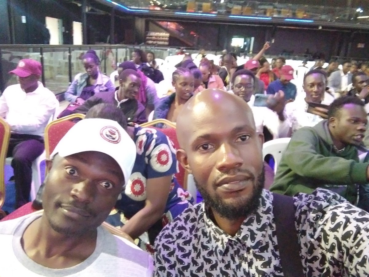 kevin_chasala's tweet image. #yourvoiceyourpower
Preparing to send William ruto home.

Must  go will go !