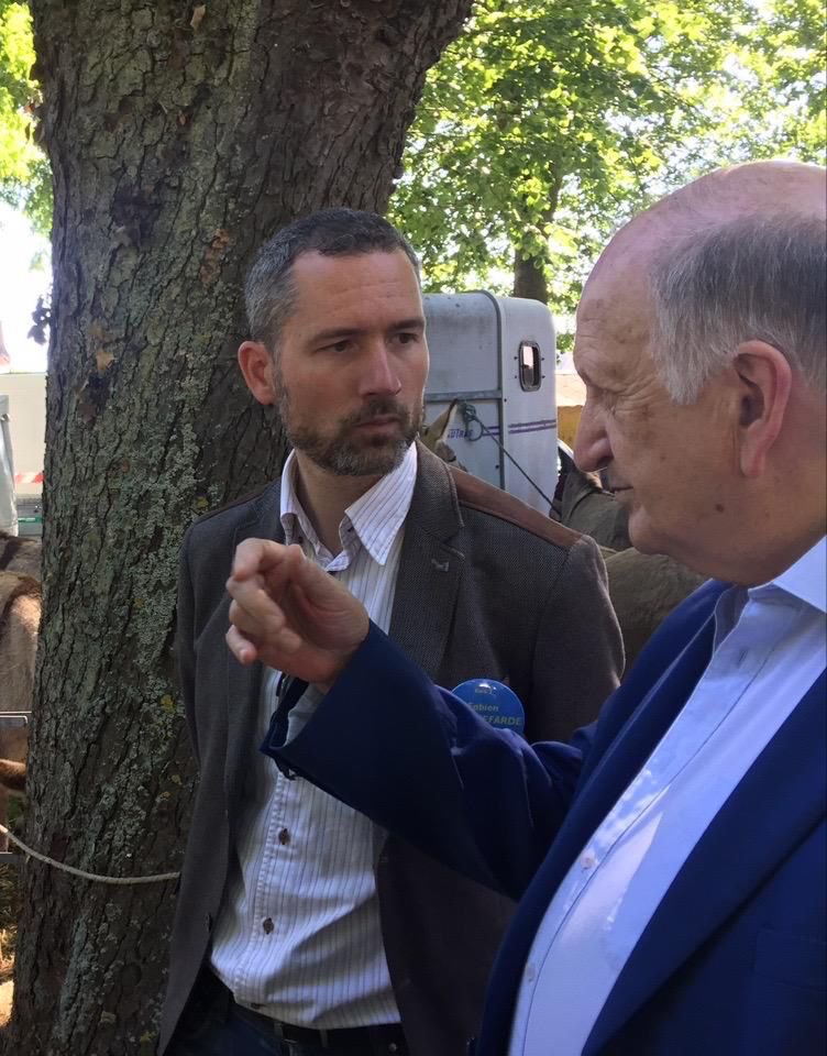 Pour moi Alfred Recours fut un passeur. Doté d’un parcours qui m’a fortement inspiré. Il avait donné sa vie pour son territoire et marqué aussi de son emprunte les bancs de la représentation nationale, à deux reprises. Il manquera à l’<a href="/EureenNormandie/">Département de l’Eure</a>