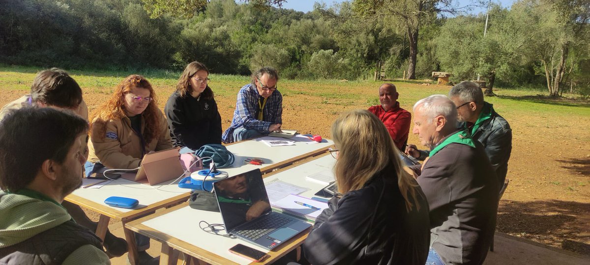 Diumenge passat el patronat de la Fundació Maria Ferret es va reunir al camp escolta i guia de Sa Torrentera per presentar i valorar la memòria d'activitats del 2024 i encaminar les del 2025. 

#escoltisme #guiatge #fmf