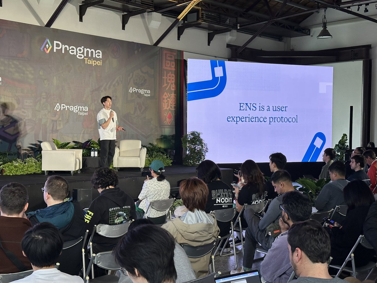 .<a href="/_jefflau/">jefflau.eth</a> talking about <a href="/ensdomains/">ens.eth</a> at <a href="/ETHGlobal/">ETHGlobal</a> Pragma Taipei