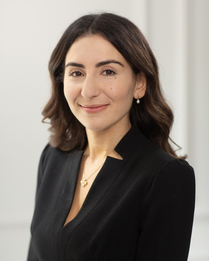 @IAFL_famlaw is delighted to welcome <a href="/lilymottahedan/">Lilymotta</a>  as a new Fellow of the Academy. Lily joins us from London, England. To view her profile ➡️iafl.com/find-a-lawyer/… 1 Hare Court
Welcome Lily we look forward to seeing you at an IAFL meeting. #IAFLFellow #familylaw