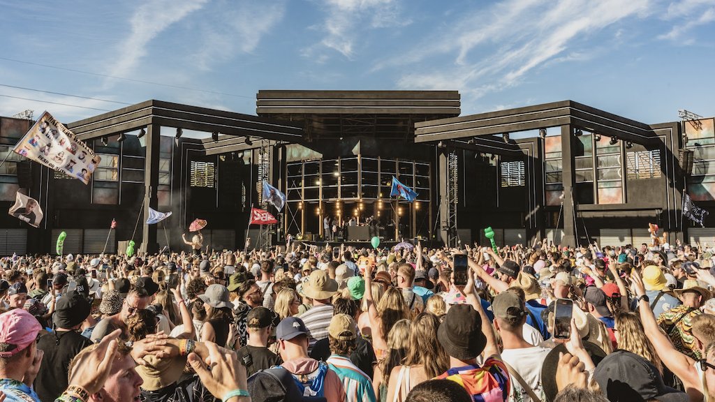 Resident Advisor (@residentadvisor) on Twitter photo .<a href="/glastonbury/">Glastonbury Festival</a>'s dance area Silver Hayes has announced the lineup for this year.
Featuring <a href="/pinkpantheress2/">pinkpantheress</a> and <a href="/I_Skream/">Oliver Jones</a> & <a href="/iambenga/">iambenga</a>, plus talks from <a href="/GaryLineker/">Gary Lineker</a> and <a href="/renireni/">Reni Eddo-Lodge</a> Eddo-Lodge.
Read the news: ra.co/news/82503 .<a href="/glastonbury/">Glastonbury Festival</a>'s dance area Silver Hayes has announced the lineup for this year.
Featuring <a href="/pinkpantheress2/">pinkpantheress</a> and <a href="/I_Skream/">Oliver Jones</a> & <a href="/iambenga/">iambenga</a>, plus talks from <a href="/GaryLineker/">Gary Lineker</a> and <a href="/renireni/">Reni Eddo-Lodge</a> Eddo-Lodge.
Read the news: ra.co/news/82503