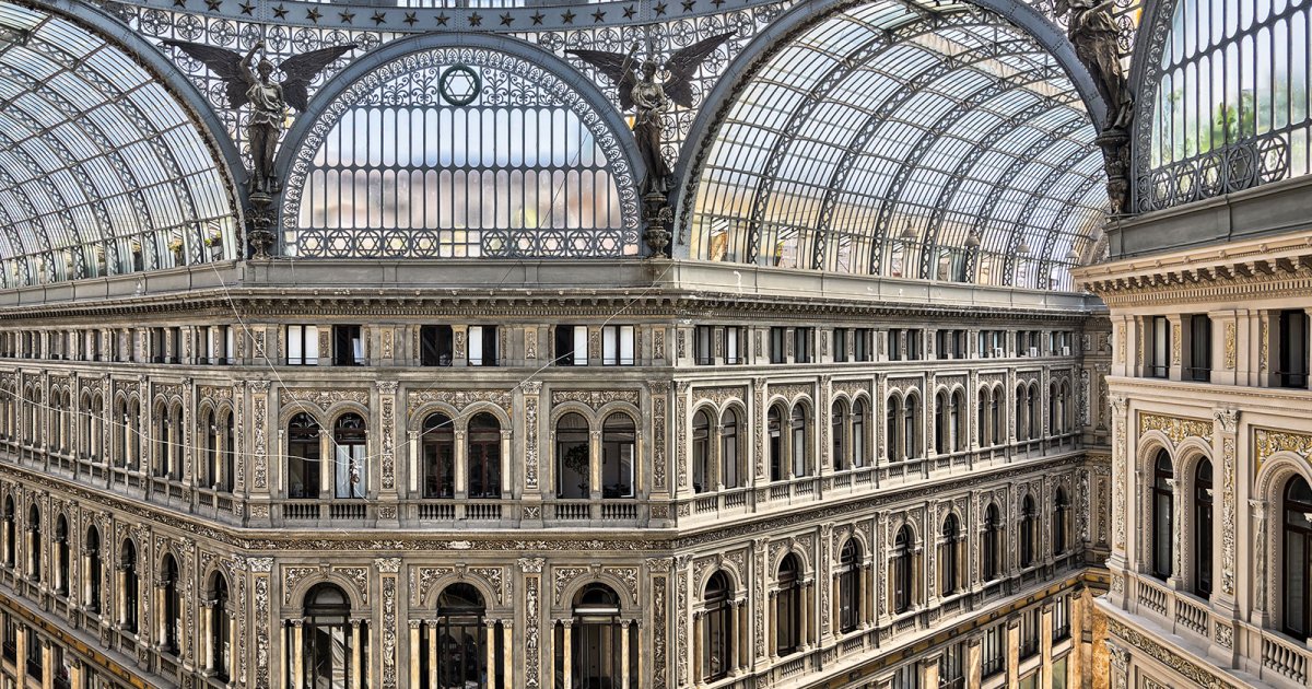 ICSTconf's tweet image. Looking forward to the guided tour of Naples this afternoon ๐คฉ
See your colored card in your name badge for when and where to meet up with your group โฐ๐
It's better if you don't have a heavy bag with you โ you can leave it at the cloakroom of the conference center ๐งณ๐