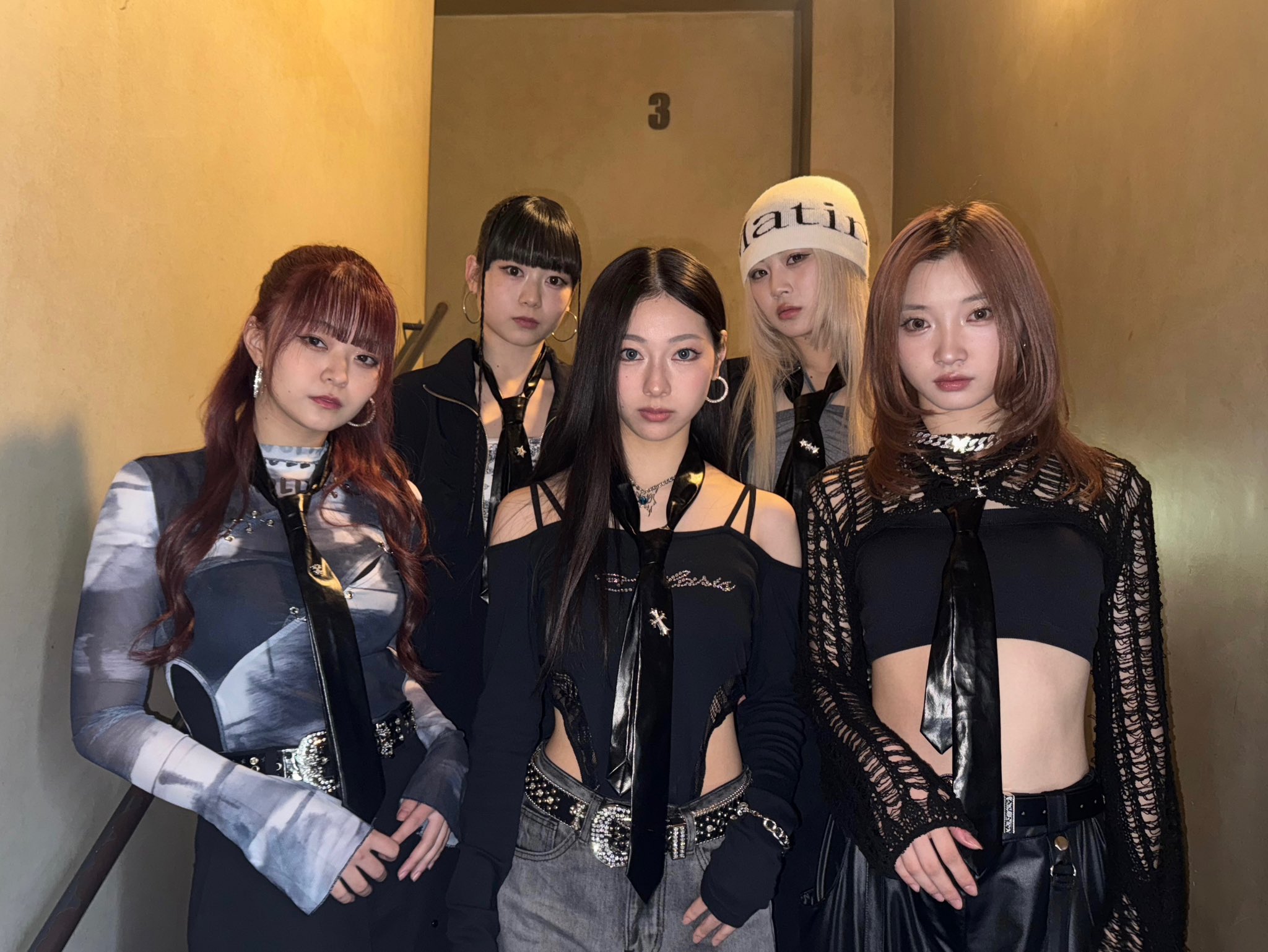 Gnm_bWJaMAEQ3M5?format=jpg&name=large