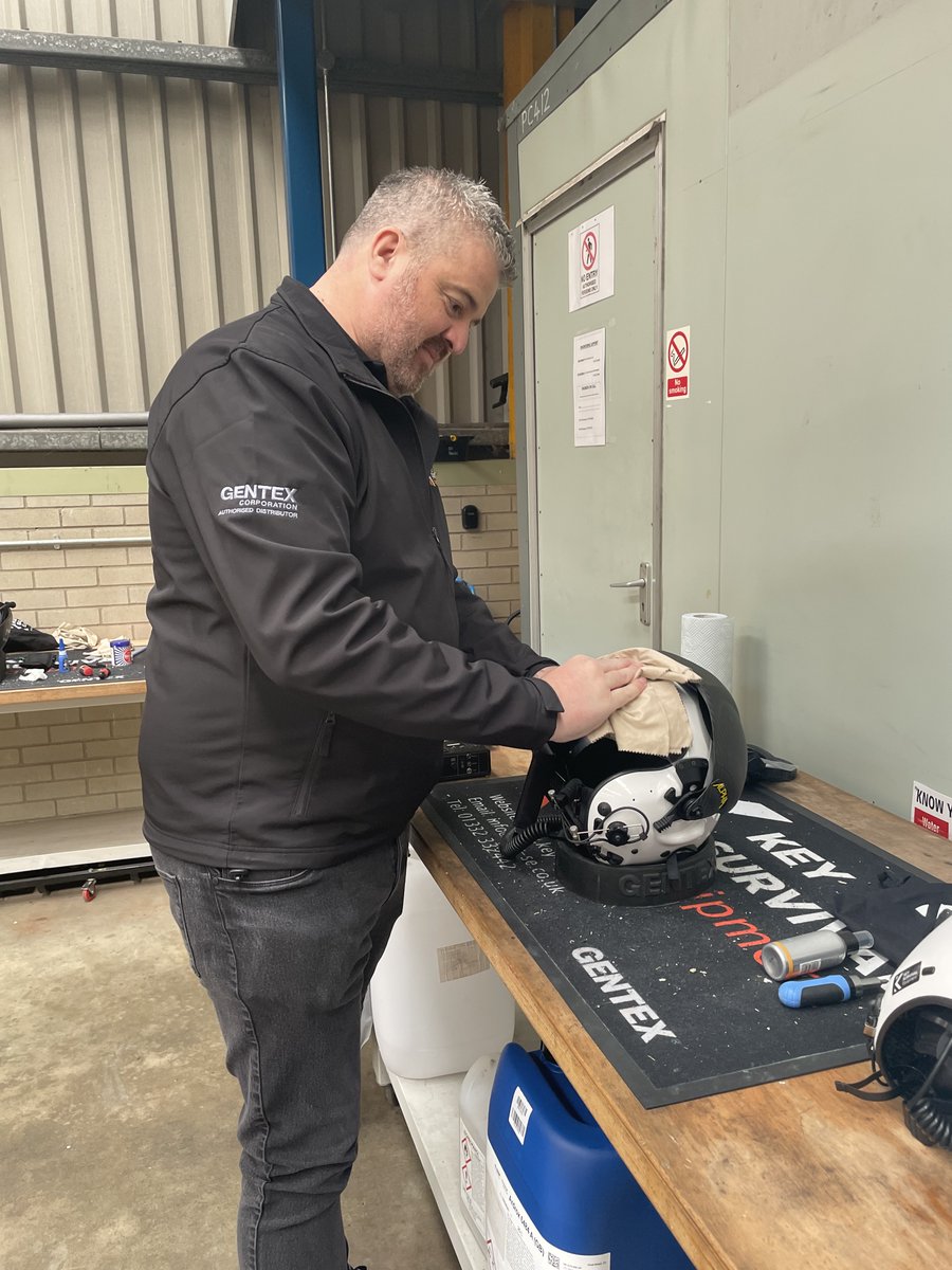⚠️ 𝗦𝗔𝗙𝗘𝗧𝗬 𝗙𝗜𝗥𝗦𝗧 ⚠️ 

Did you know? Every helmet worn onboard is inspected and serviced annually. Last week Ian and Mark from Key Survival Equipment checked and serviced our helmets to ensure top safety. 🚁