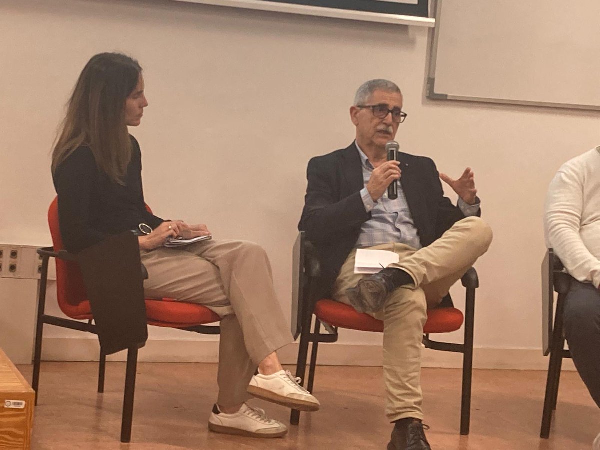 Secot_'s tweet photo. 🚀 ¡El emprendimiento se impulsa con experiencia! Séniors de #SECOTMadrid participan en la clausura del #ProgramaCr3ce 2025 de la @uc3m , apoyando proyectos innovadores. #Innovación #Emprendimiento #SECOT 💡https://t.co/pW1IOquJ6B https://t.co/muWxPdPinQ