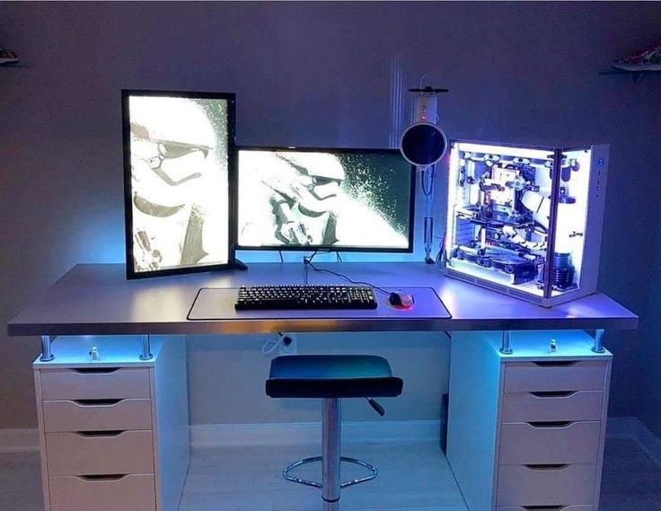 KelvinJam1's tweet photo. What will you do sitting on this desk?
#WorkSpaceIdeas https://t.co/yxJR0mzPBZ