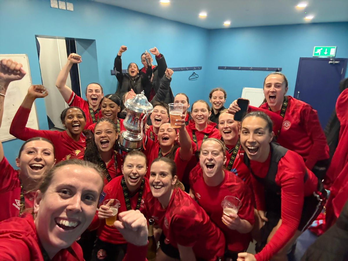 Chatham Town Women tweet media