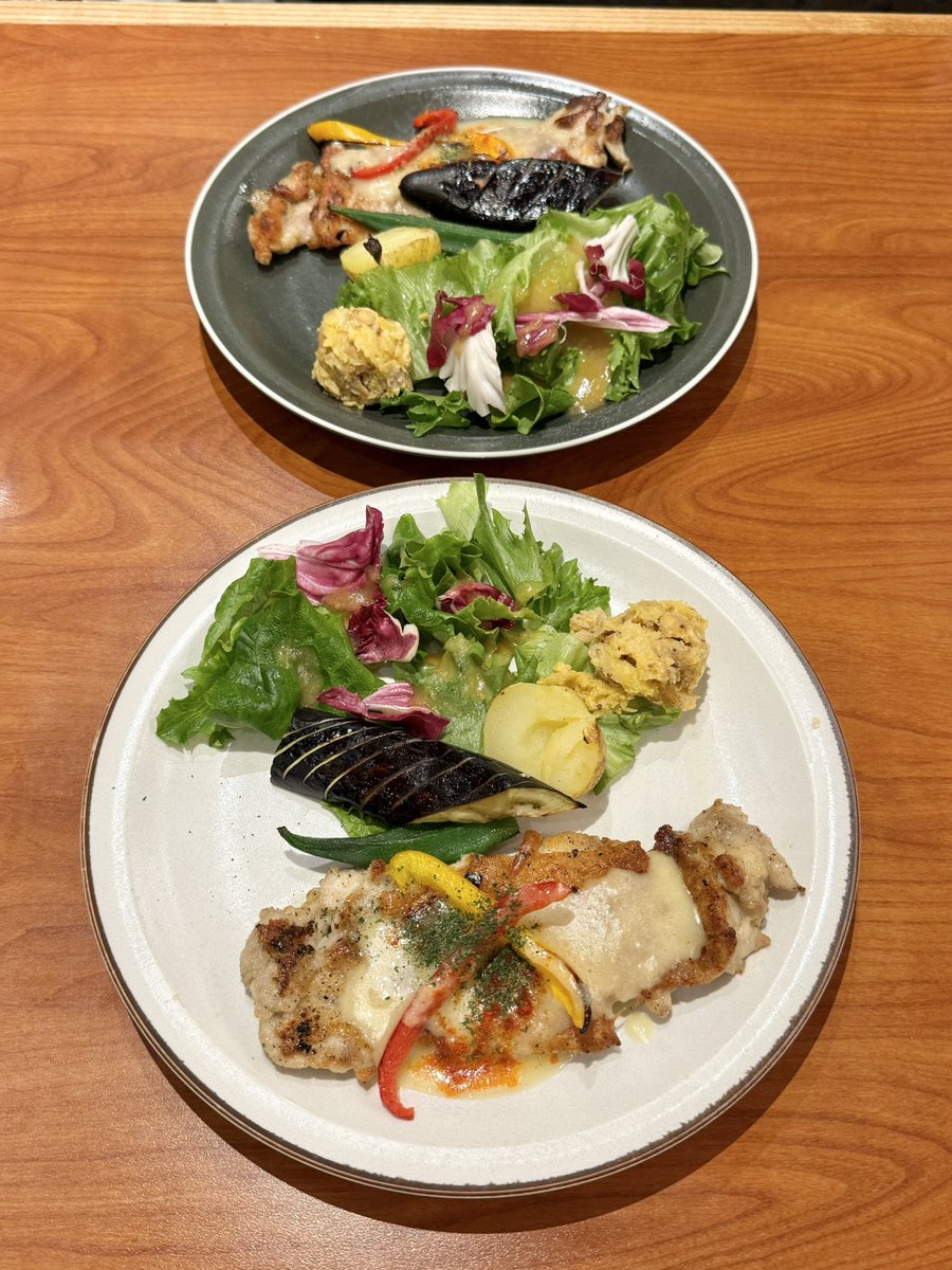 ___maple10's tweet image. 𝘉𝘈𝘘𝘌𝘛 !!!
パン食べ放題しあわせ 🥖🍞🥐