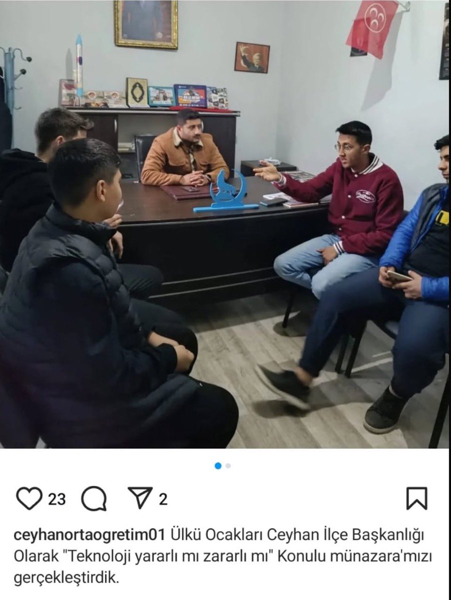 berkayavci_'s tweet photo. Şuraya bi tabure çekip kenarda oturmak vardı https://t.co/DSAVNBeQe4