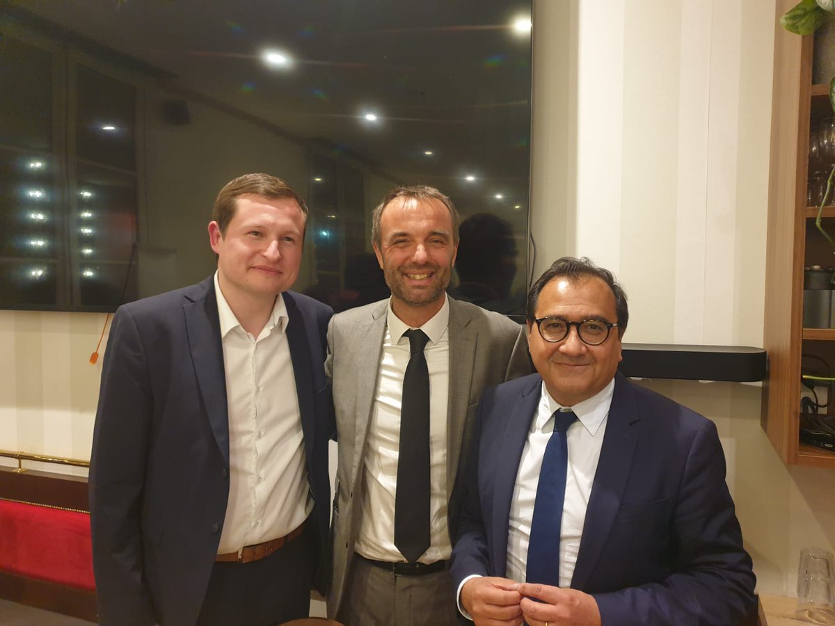 Christophe Chaillou (@c_chaillou) on Twitter photo Heureux de retrouver hier à Orléans mon ami <a href="/MDelafosse/">Michaël Delafosse</a>, Maire de Montpellier, à l'occasion d'un débat sur la gratuité des transports en commun organisé par "Maintenant Orléans !" et animé par <a href="/BaptisteChapuis/">Baptiste Chapuis</a> avec Philippe Fournier, VP Transports de la région CVL et <a href="/Schahin_k/">Schahin 🦔 #FrontPopulaire</a>. Heureux de retrouver hier à Orléans mon ami <a href="/MDelafosse/">Michaël Delafosse</a>, Maire de Montpellier, à l'occasion d'un débat sur la gratuité des transports en commun organisé par "Maintenant Orléans !" et animé par <a href="/BaptisteChapuis/">Baptiste Chapuis</a> avec Philippe Fournier, VP Transports de la région CVL et <a href="/Schahin_k/">Schahin 🦔 #FrontPopulaire</a>.