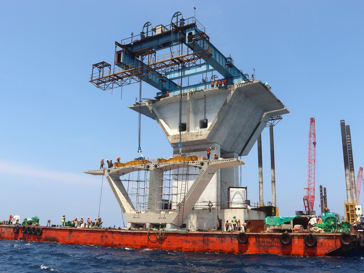 A Day of Special Achievement

On 3 April, 2025, the tallest precast navigation span segment in the world under the 🇮🇳 🇲🇻 Greater Male Connectivity Project was erected by Afcons. The 8.23m tall and 25.37m wide segment weighs 216.04 MT and is an engineering marvel.