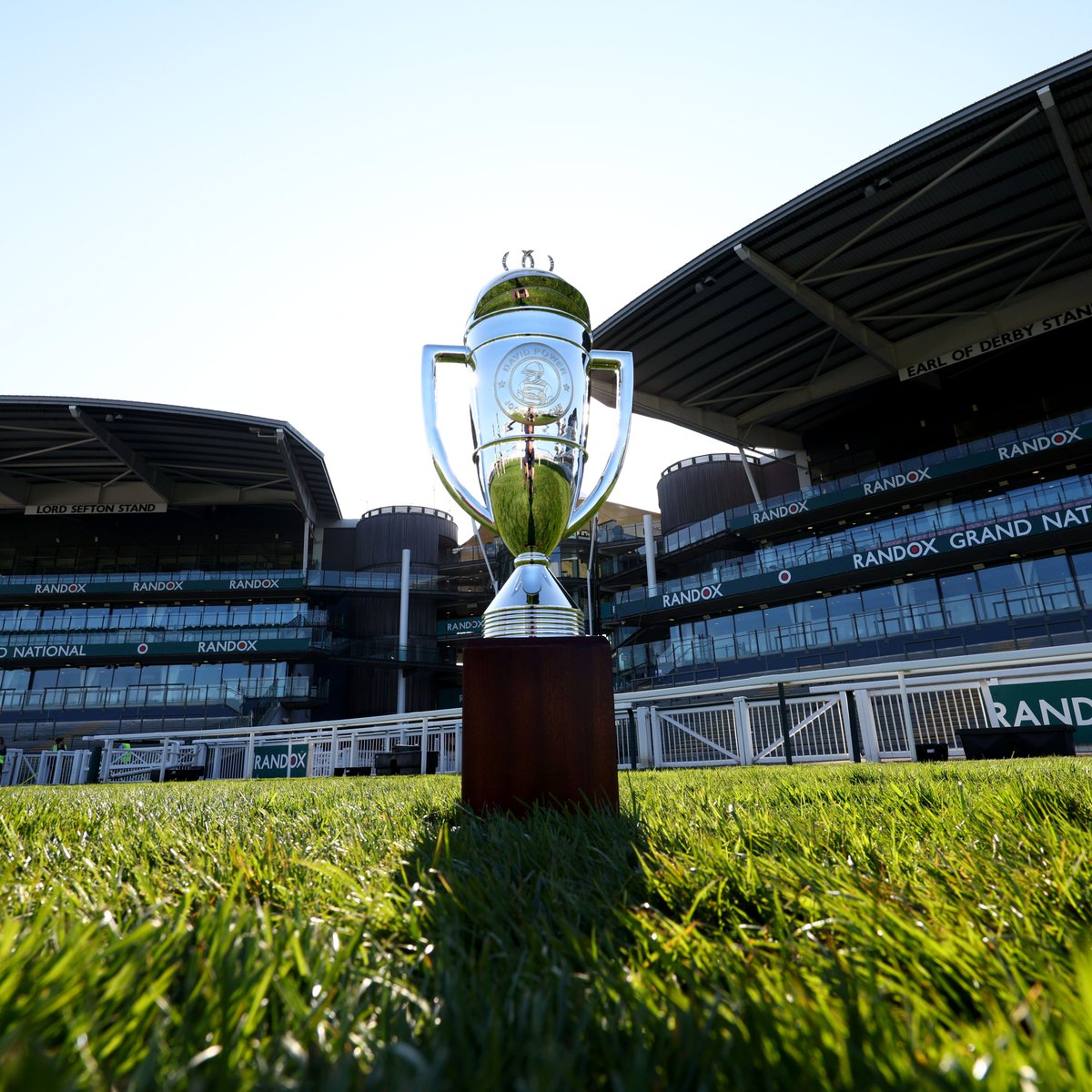 ITV Racing (@itvracing) on Twitter photo 🚨 The David Power Jockeys’ Cup trophy is unveiled! 🏆
#ITVRacing | <a href="/jockeyscup/">David Power Jockeys Cup</a> 🚨 The David Power Jockeys’ Cup trophy is unveiled! 🏆
#ITVRacing | <a href="/jockeyscup/">David Power Jockeys Cup</a>