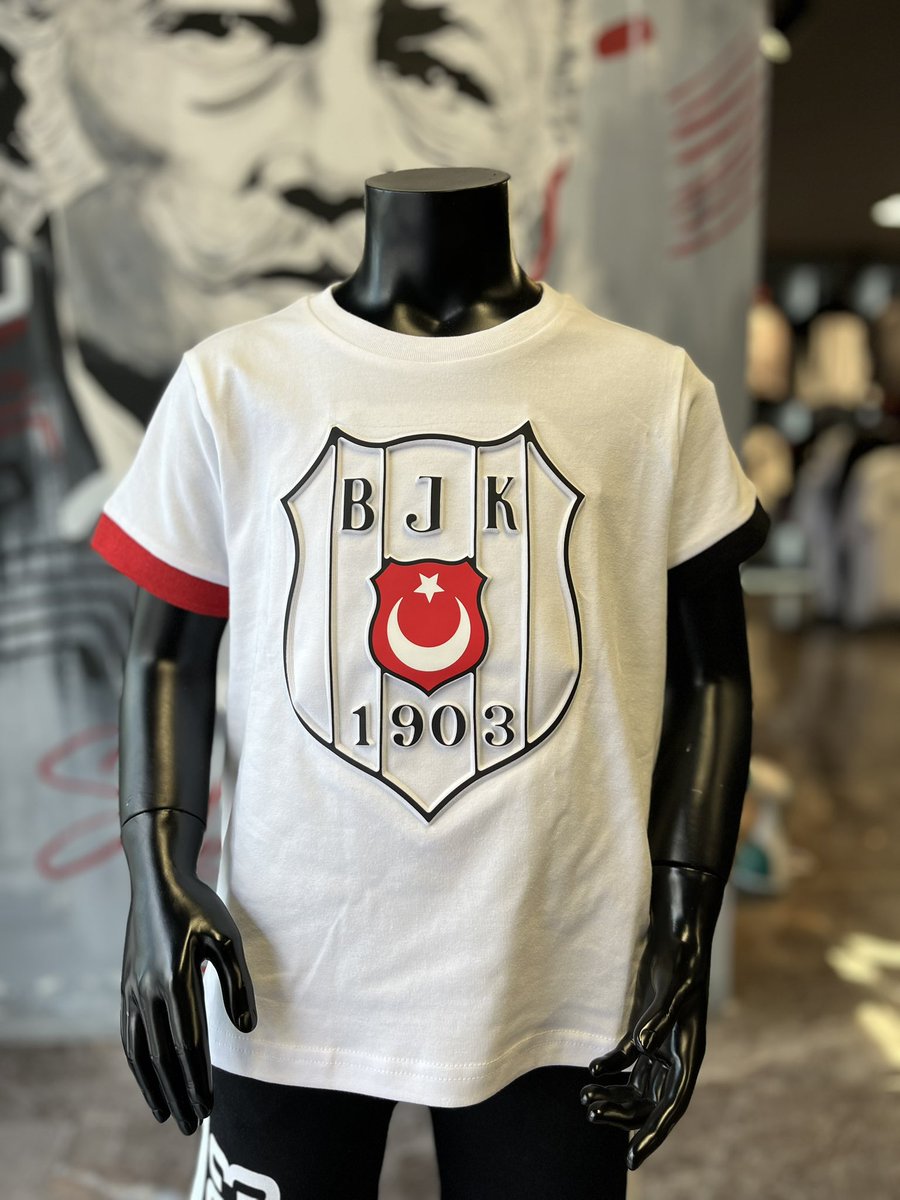 Yeni Sezon Beşiktaş Çocuk Tshirt 

899,99₺

whatsapp sipariş hattı: 054 1903 2333

#Beşiktaş