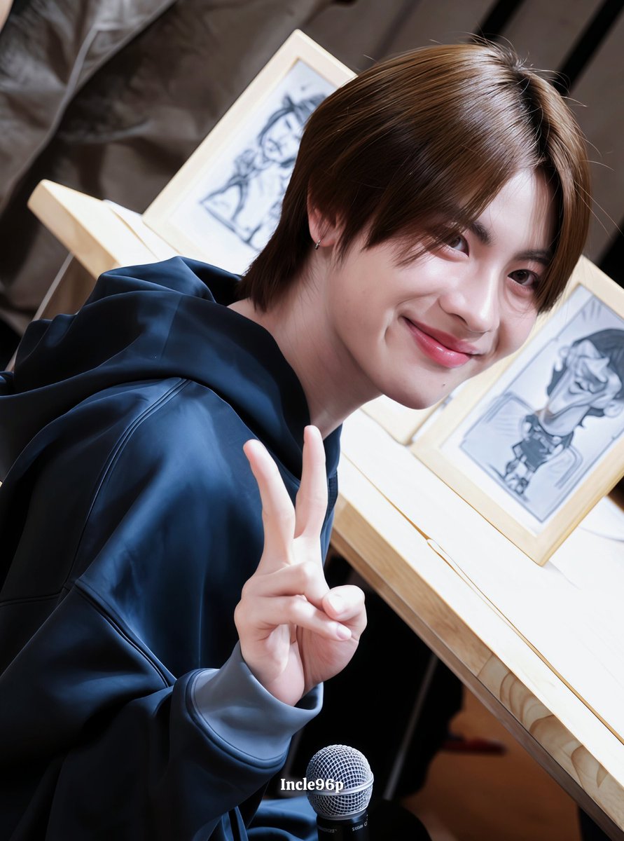 incle96P's tweet photo. 🌻 เธอเหมือนเป็นดอกไม้ ที่สวยงามเกินใคร ดอกไม้ในหัวใจฉัน 🍃
- First Love First One -
#ASICSxFirstone
#Firstone @firstone_wnk