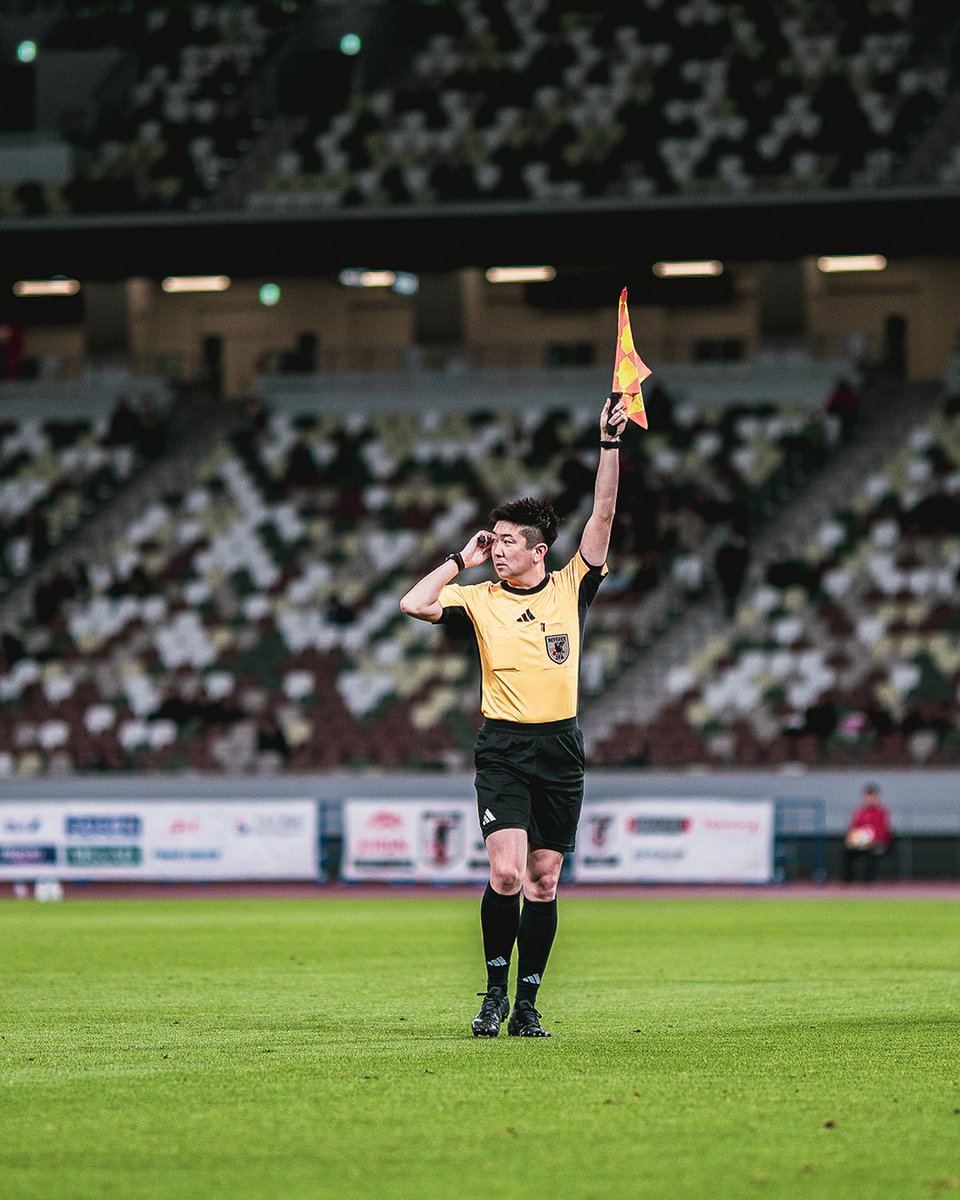 サッカーは基本的に健常者と同じルールで運用。1点だけ違うのは笛の音