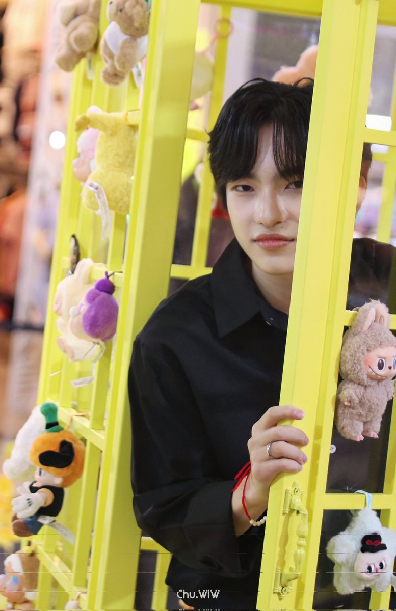 Chuuuwithyou's tweet image. จ๊ะเอ๋~~~
@tonhon_yp #TonhonYP 

#POPMARTxHOWLS

 #POPMARTTH #POPMARTTHAILAND
#HELLOCENTRALWESTGATE
#POPMARTCENTRALWESTGATE