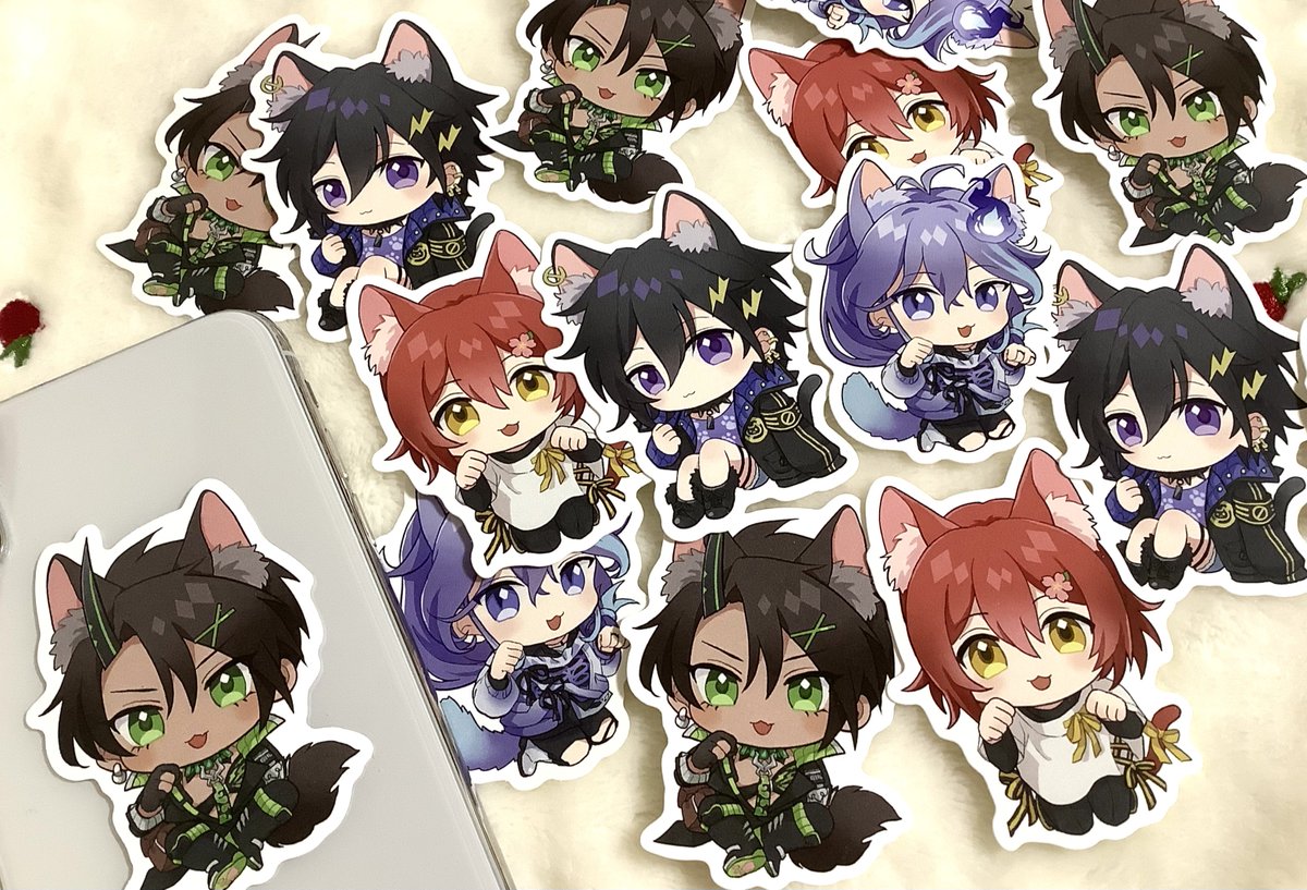 tsubsq_m's tweet image. ホロクルで出す🐱シール届いた！綺麗に印刷できてて嬉しい✨