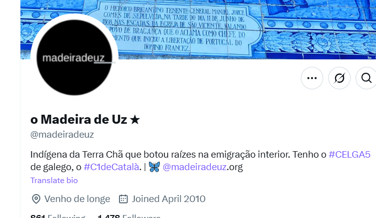 CaligaTerra's tweet photo. A OUTRA CARA DE «GERARDINHO DO COVELO»
(Madeira de Uz)

Enquanto se lamuria de ser assediado por mim, nom abandona as suas tentativas de hackear as minhas contas e mandar-me mensages boubexas. 
Fio sobre a obsessom deste ridículo e hipócrita «ethical hacker»🧵 https://t.co/NCBzoB235s
