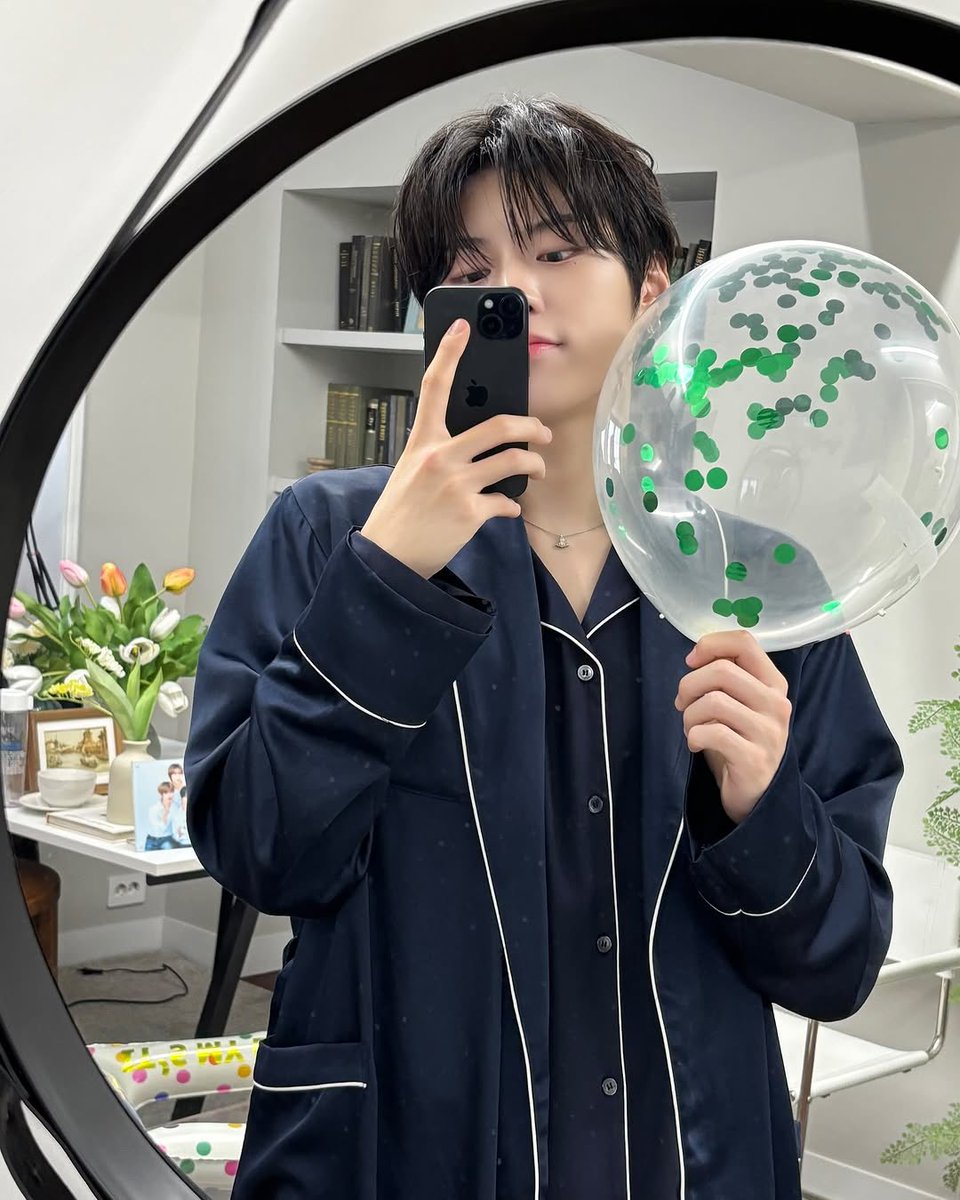 아니 진짜 너무 좋은데 너만 보면 내 심장이 미쳐 팔짝 어쩌나 정신을 차릴 수가 X