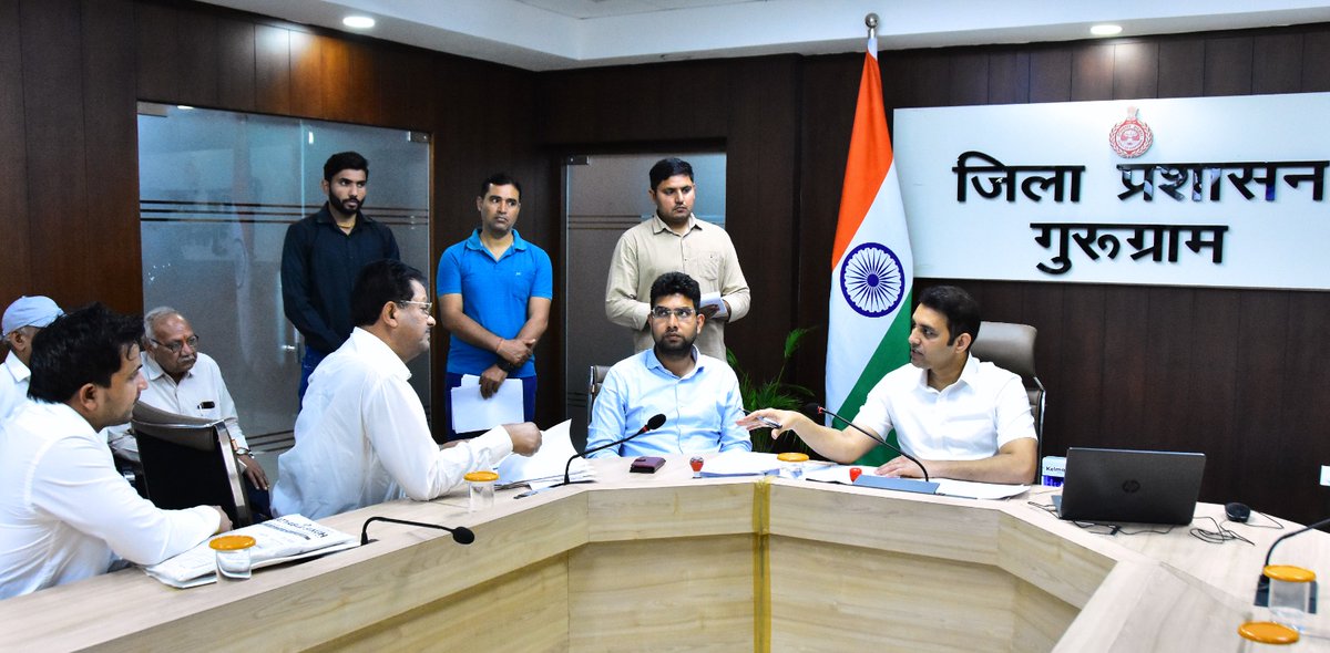 ✅ Swift Redressal of Public Grievances at Samadhan Shivir !

Under the directions of Hon’ble Chief Minister Haryana, Shri <a href="/NayabSainiBJP/">Nayab Saini</a>, a Samadhan Shivir was organized today at the Mini Secretariat, where Deputy Commissioner Shri <a href="/AjayKumarIAS13/">Ajay IAS</a> listened to citizens'