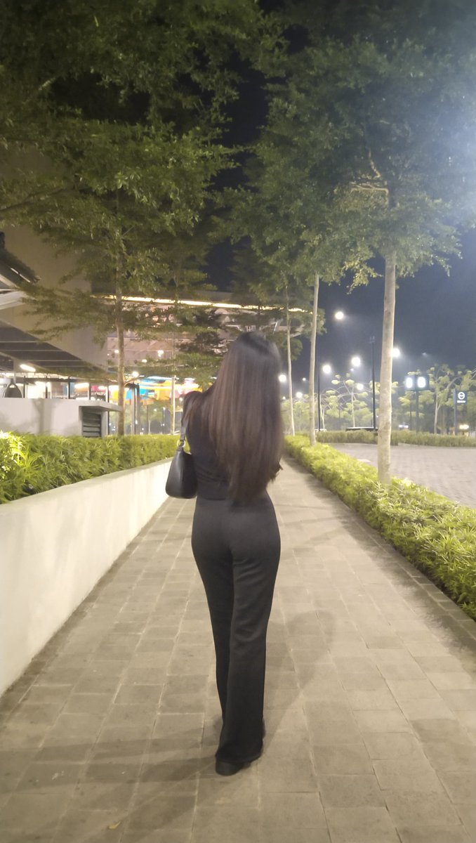 🍁ELsa tweet media