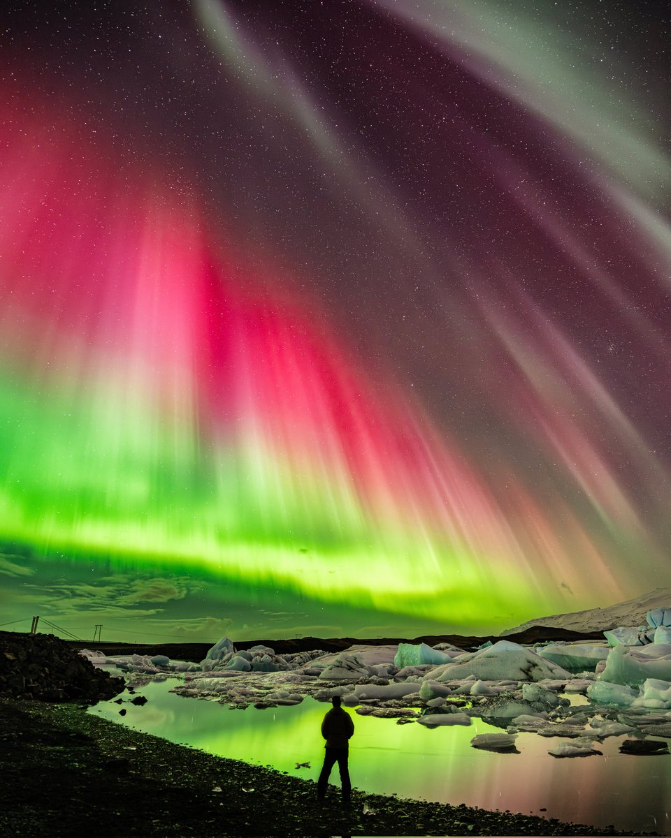 AudiPhotography's tweet photo. What a magical world we live in :)
My jaw was on the floor the entire time at the glacier near Jökulsárlón , Iceland. https://t.co/Af45xkdacn