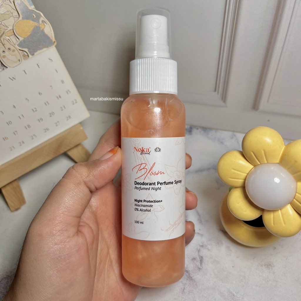 martabakismissu's tweet photo. •) PAKE DEODORANNN!

Aku pribadi sih udah beralih ke tawas spray sama anti perspirant karena lebih manjur, apalagi buat yang bau keteknya membandel + keringet berlebih 😭

• Tawas spray : 
https://t.co/XjO56ifzgz
• Deo night/antiperspirant :
https://t.co/eY4bnw5JlI

Antiperspirant dipake pas malem ya, manfaatnya buat penahan keringat dan bau, pas mau beraktifitas baru pake tawas spray. Dijamin ketek ga bau + kering seharian