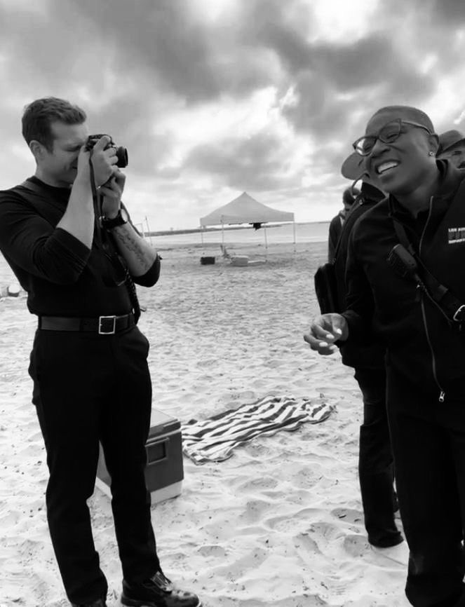 9-1-1 as snoopy (@118snoopy) on Twitter photo 