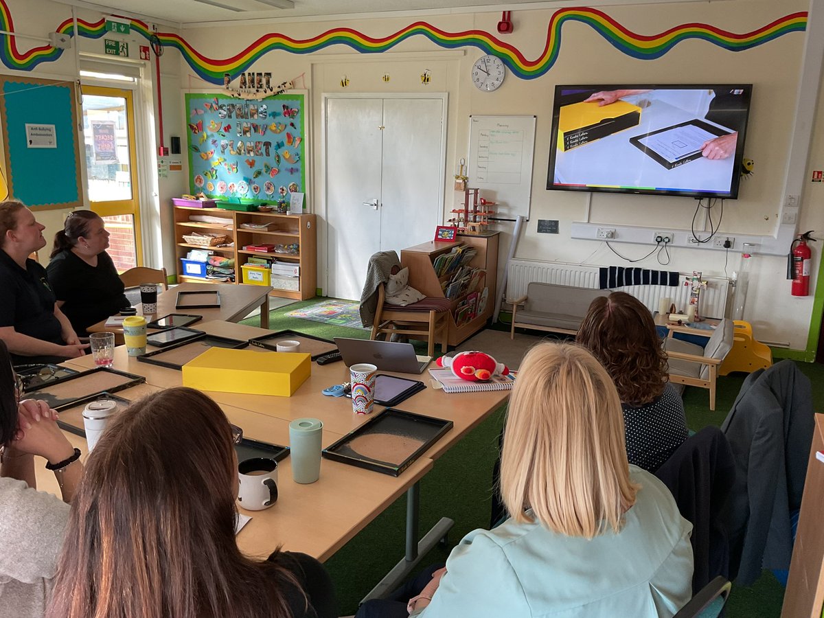 Andrew Clark tweet media