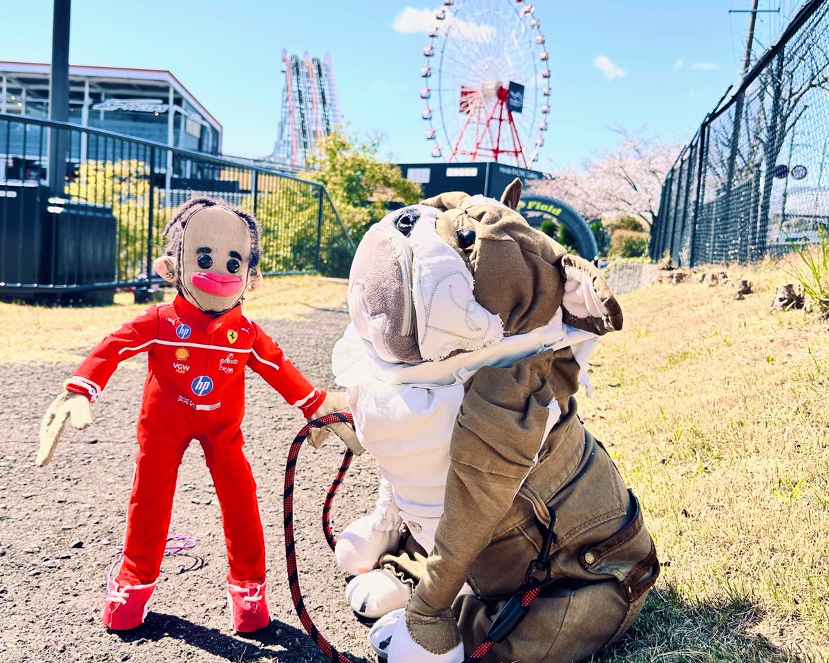 F_Ryouko's tweet photo. 今年も ハミ活💜❤️

⋆͛📢Lewis, I'm rooting for you.🏎️🔥

 #F1  #f1Japanesegp  #F1日本GP   #鈴鹿サーキット #日本GP #F1日本GP 🇯🇵  #F1jp #JapaneseGP
@LewisHamilton https://t.co/Sv70pMNiVl