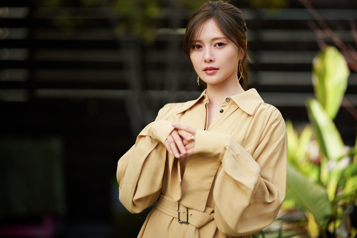 Shiraishi Mai 2013 Calendar 白石麻衣 Official photo (Nogizaka46