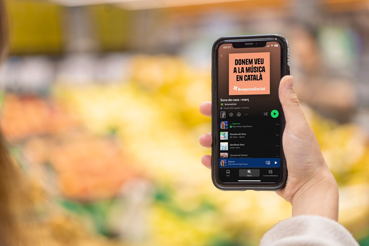 A Bonpreu i Esclat donem veu a la música en català!🎶

🎧Hem creat una llista de reproducció a Spotify! Cada mes, podràs escoltar la música en català que et proposem des d'on vulguis! 

Escolta la d'abril aquí: spoti.fi/43vT0SU