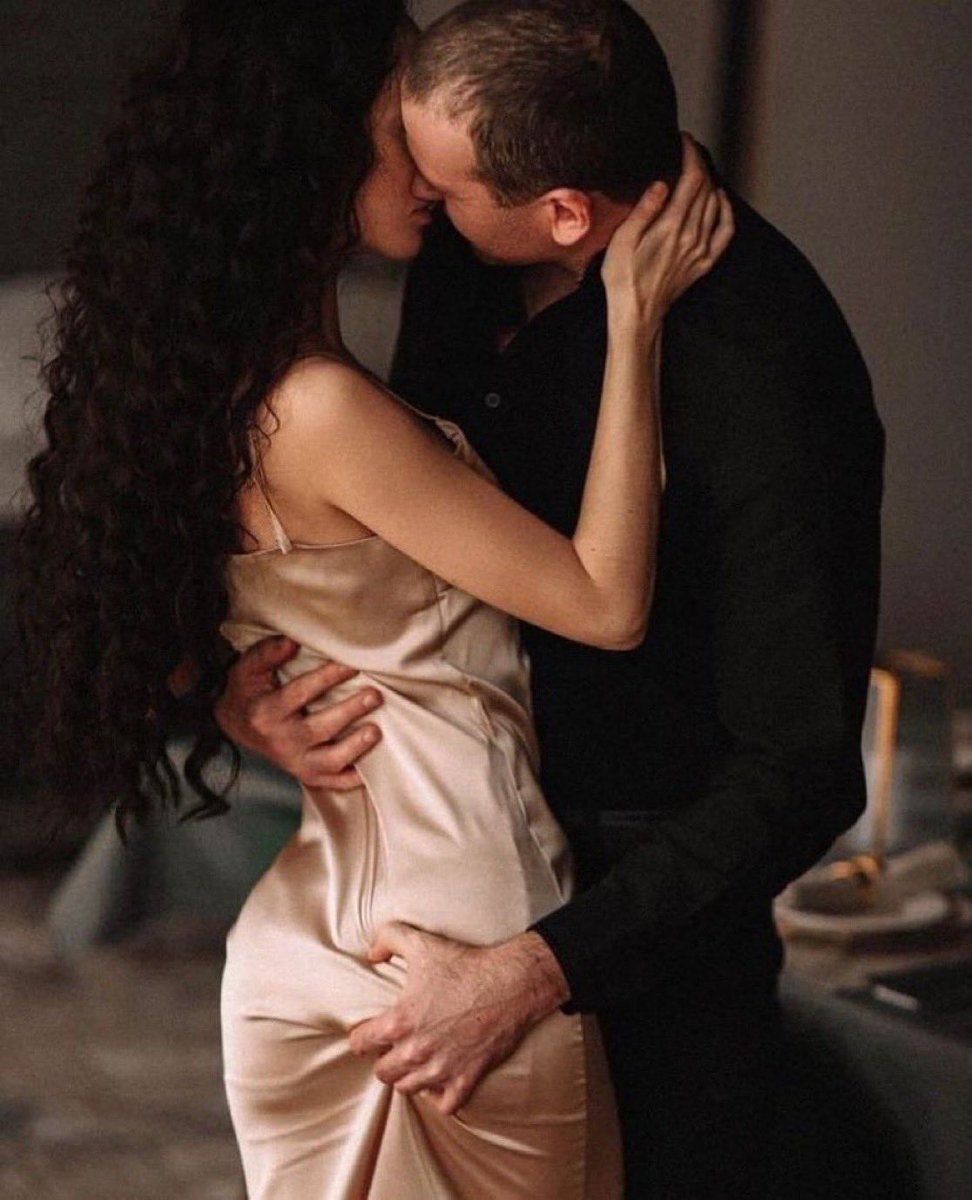 SeductivePulse_'s tweet image. Women NEVER leave men who act like this.

-Dark Female Psychology Thread-