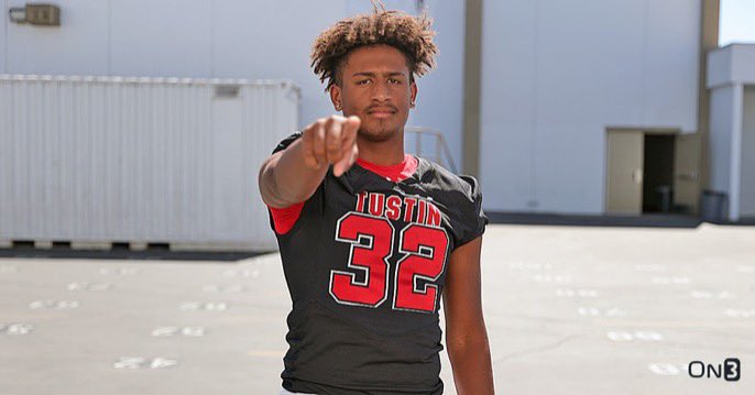 Justin Wells (@justinwells2424) on Twitter photo NEW — Top 2027 LB target Taven Epps views Texas as a top school
The Tustin (Calif.) native talks recruiting process, his ATX visit, and three schools that are standing out.
STORY: on3.com/teams/texas-lo… (On3+) <a href="/InsideTexas/">Inside Texas</a> <a href="/On3Recruits/">On3 Recruits</a> <a href="/TavenEpps/">Taven Epps</a> NEW — Top 2027 LB target Taven Epps views Texas as a top school
The Tustin (Calif.) native talks recruiting process, his ATX visit, and three schools that are standing out.
STORY: on3.com/teams/texas-lo… (On3+) <a href="/InsideTexas/">Inside Texas</a> <a href="/On3Recruits/">On3 Recruits</a> <a href="/TavenEpps/">Taven Epps</a>